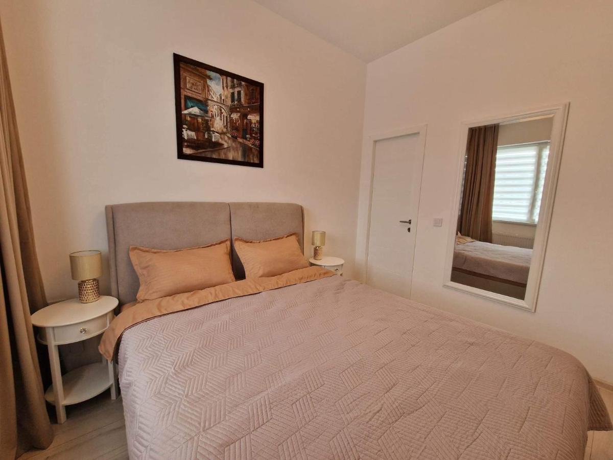 Cozy Corner Apartment Brasov Exterior photo